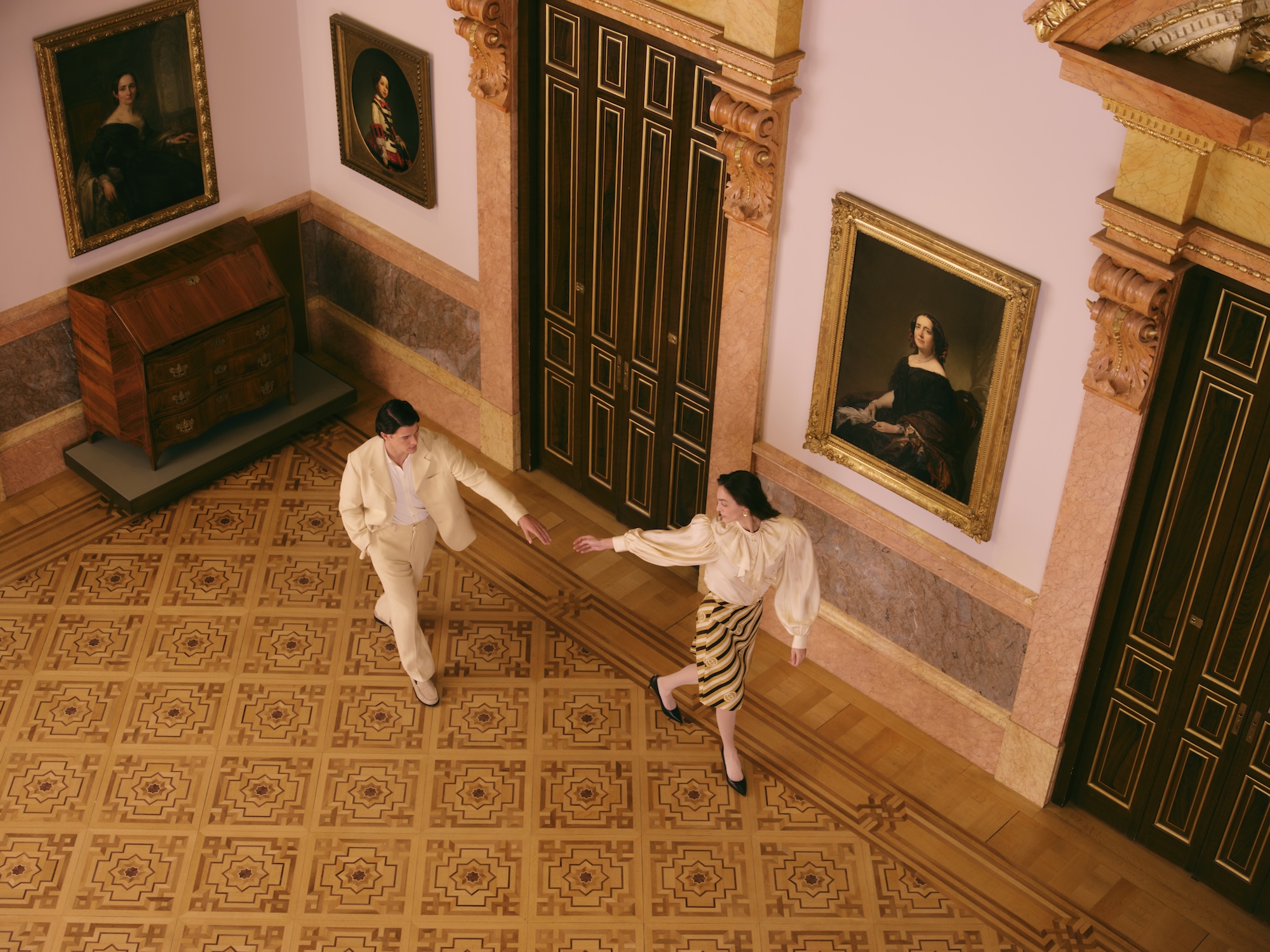 “Gertrudis Goméz de Avellaneda” by Federico de Madrazo y Kuntz in the ballroom of Museo Lázaro Galdiano